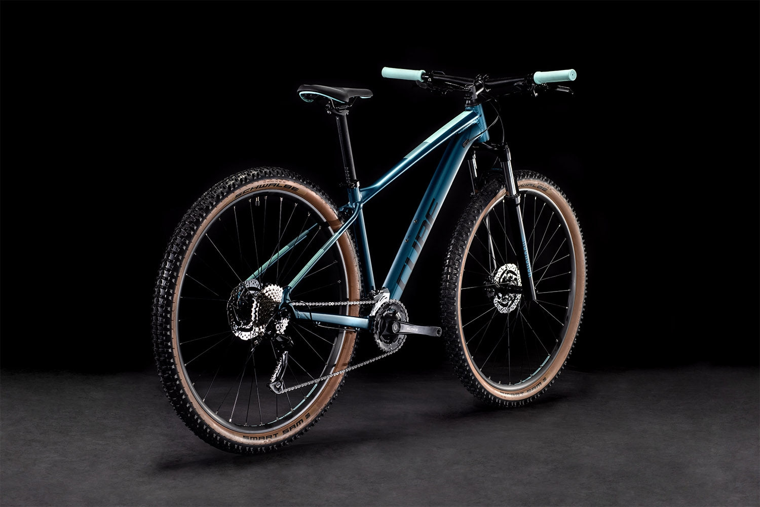 Bicicleta de montaña CUBE Access WS Pro 2022 Metalpetrol'n'Mint / Transmisión 2x9 velocidades